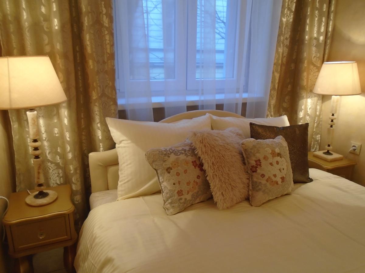 Apartment Bourgeois Belgrado Exterior foto